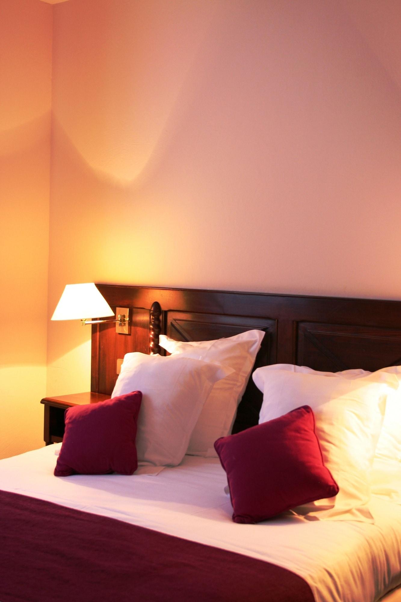 Le Donjon - Coeur De La Cite Medievale Hotel 4*